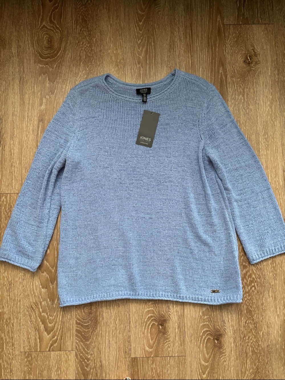 New! Jones New York periwinkle blue lightweight sweater, medium